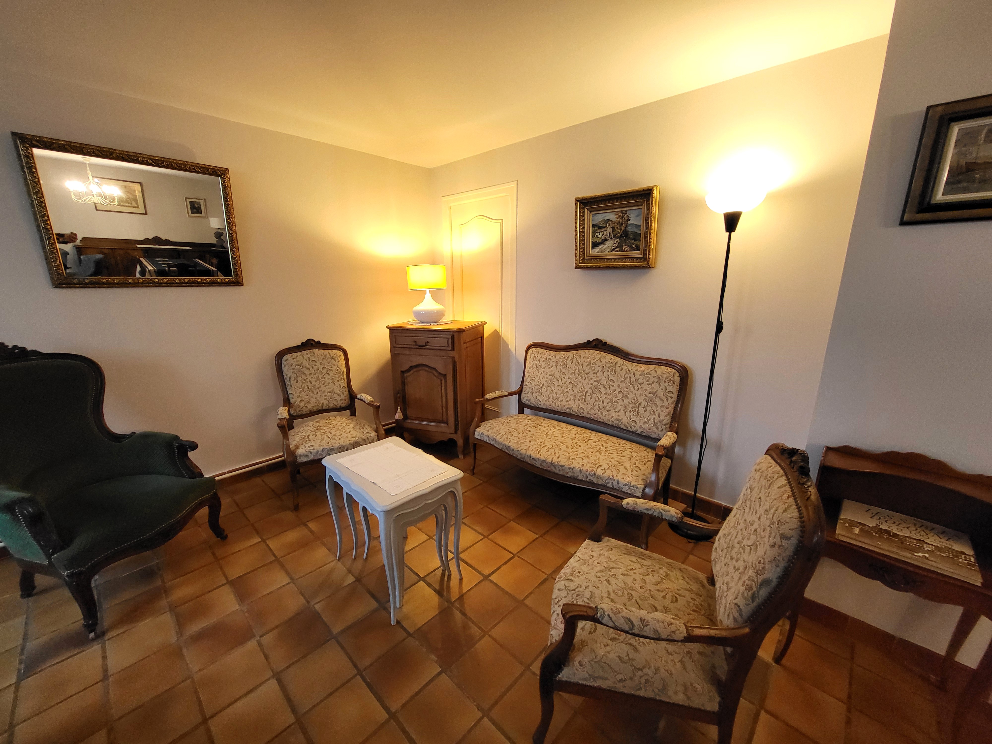 MAIS D06061